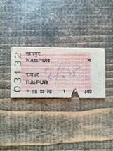 インド鉄道 硬券 切符 乗車券 ナグプールからライプール（ラーイプル）（鉄道コレクション 鉄道資料 海外切符）③_画像1