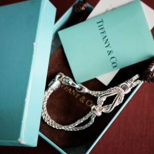 TIFFANY&Co.