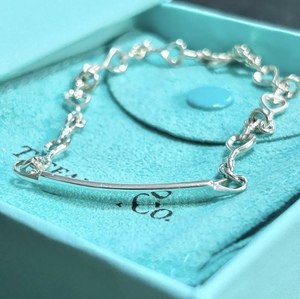 TIFFANY&Co.