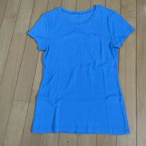 トミーヒルフィガー 半袖Tシャツ　ワンポイントロゴ　4枚セット　SからM まとめ売り_画像2