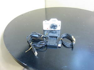 RENTAX DIGITAL I-10 compact digital camera **