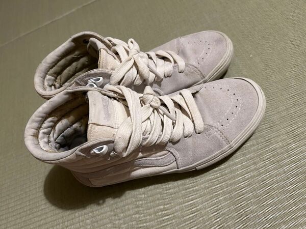 VANS カリフォルニア 26.0 中古 内側のビニール 両足共に剥がれてます。 ジャンク品扱いにて ハイカット スニーカー
