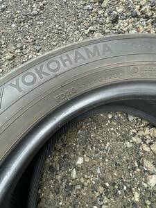 YOKOHAMAヨコハマ　Blu Earth RV-02 205/60/16 4本