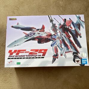 未使用バンダイスピリッツ DX超合金 YF-29デュランダルバルキリー早乙女アルト機…