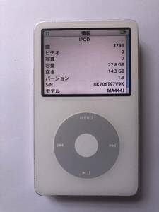 iPod classic 30GB 5.5世代歴代最高音質 新品バッテリー交換済み　左右音出し OK