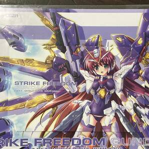 「STRIKE FREEDOM GUNDAM Z.A.F.T. MOBILE SUITS ZGMF-X20A FULL BURST MODE/こつえー(駒都えーじ) テレホンカード 未使用 /2-2の画像3