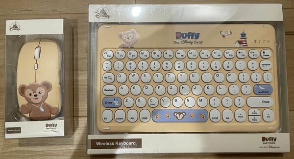 香港ディズニー　ダッフィー　ワイヤレスキーボードとワイヤレスマウスのセット　送料無料