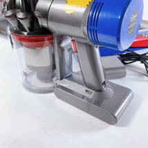 【動作確認済/良品】dyson ダイソン V8 Slim Fluffy Extra Dyson SV10 コードレス掃除機_画像3