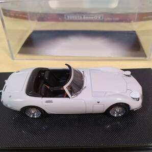 トミカ エブロ トヨタ2000GT オープンタイプ 1/43スケールの画像3