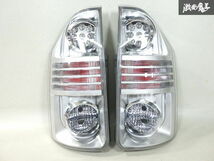 点灯OK！トヨタ純正 ZRR70W ZRR75W ヴォクシー 前期 LED テール テールランプ テールライト 左右セット ICHIKOH 28-199_画像1