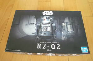 バンダイ　1/12　スターウォーズ　STAR WARS　R2 - Q2　パッケージにイタミ有り