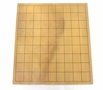 kb97■将棋盤◆脚付き◆ヘソ有り◆盤厚17.5cm◆約9.2kg◆天然木◆中古品◆シミ・変色・ヒビあり_画像2