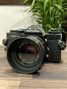 Minolta ミノルタ XD-S 35mm SLR Film Camera + MD レンズ付き50mm f/1.7