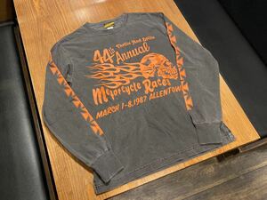 美品 カナダ製 東洋 インディアンモーターサイクル 長袖 Tシャツ M ロンT 袖プリント 黒 INDIAN MOTORCYCLE アメカジ バイカー 古着