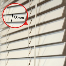窓枠に合わせてサイズ加工が可能 高品質 木製 ウッド ブラインド オーダー可 スラット(羽根)幅35mm 幅111～120cm×高さ151～200cm_画像2