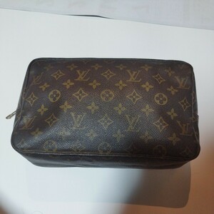 ☆LOUIS VUITTON ルイヴィトン モノグラム トゥルーストワレット28 M47522 メイクポーチ セカンドバッグ クラッチ 中古 ☆