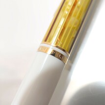 超美品 Pelikan ペリカン スーベレーン K400 ボールペン ホワイト イエロー 黄 ストライプ GOLD ノック式 GERMANY 箱 ケース 取説 保証書_画像7