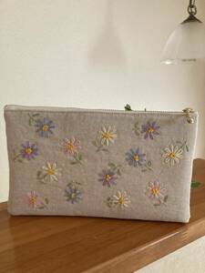  hand made hand embroidery pouch B