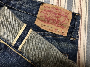 Levi's