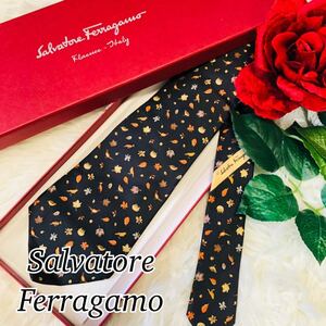 Salvatore Ferragamo Salvatore Ferragamo мужской мужчина джентльмен галстук бренд галстук общий рисунок птица лист .. лист чёрный черный ..9.7cm