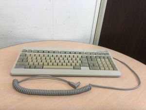 【ジャンク品S5647】NEC PC-9800 シリーズ　キーボード　レトロPC 