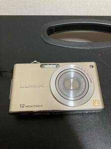 ★良品★ パナソニック Panasonic LUMIX DMC-FX40 ゴールド　コンパクトデジタルカメラ 