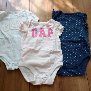 ロンパース baby GAP　女の子　