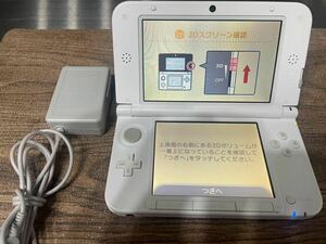 Nintendo 3DS LL 中古品　初期化/通電確認済みになります。