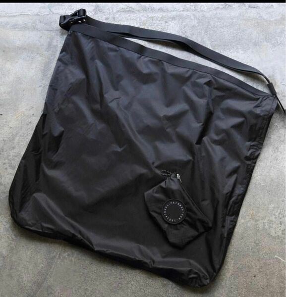 新品◯FAIRWEATHER packable sacocheブラック ショルダーバッグ エコバッグ