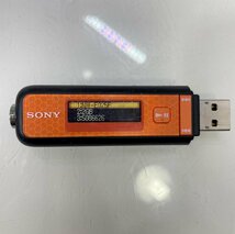 ∞M∞ 動作品 SONY ウォークマン NW-E025F 2GB 中古品 本体のみ オーディオプレーヤー WALKMAN オレンジ WK 音楽 平成 ∞T-230843_画像1