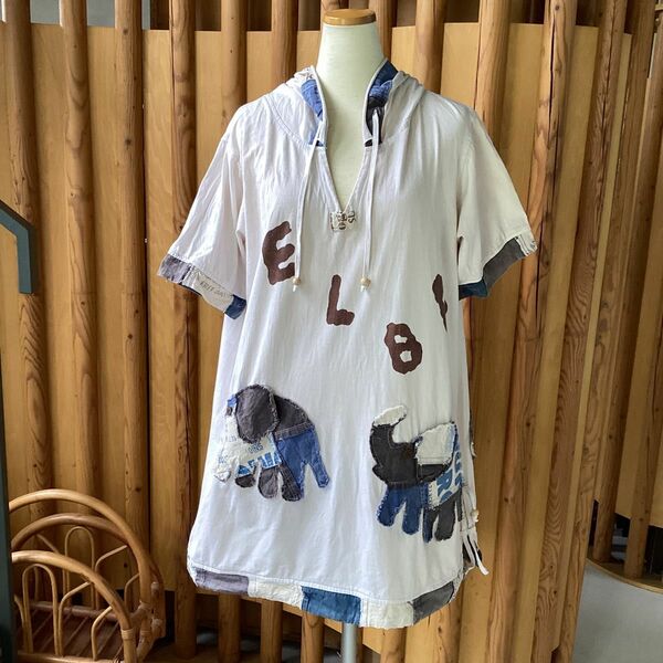 EL LODEO エルロデオ　ロング丈Tシャツ　フード付き　ゾウのアップリケ