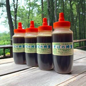  soba bee molasses domestic production raw honey taste .. deep Hokkaido production each 300g 4ps.@ total 1200g Mitsuba chi. compilation ..... bee molasses . that way. beautiful taste ... delivery 