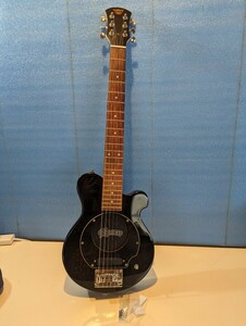 【通電・音出し確認】Pignose　ピグノーズ　PGG Travel Guitar PIGNOSE, USA　アンプ内蔵　エレキギター　　市