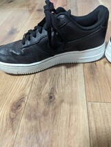 【中古品】 NIKE ナイキエアフォースワン　エアフォース1　AF1 レディーススニーカー　25センチ_画像5