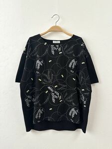 新品 タグ付き ボタニカル 刺しゅう 半袖 Tシャツ M〜Lサイズ 綿100%