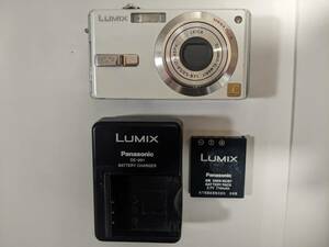 パナソニックデジタルカメラ LUMIX(ルミックス) DMC-FX7 ジャンク品