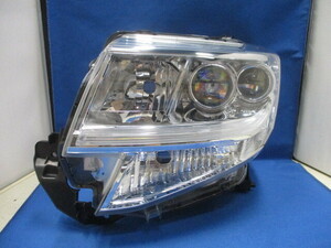 ダイハツ　TANTO/タントカスタム　LA600S　左ライト/左ヘッドライト　LED　純正　KOITO　100-51392　621117