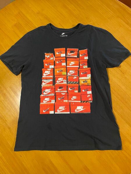 NIKE Tシャツ 黒 XL 古着　BOX