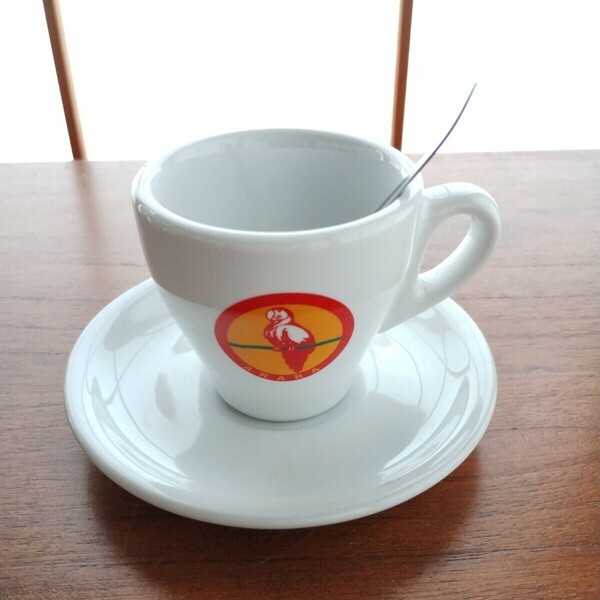 未使用 アララ pozzoni カップ&ソーサー ARARA-18 デミタスカップ コーヒーカップ ブラジル 珈琲豆 エスプレッソカップ 陶器 丸紅 コロラド