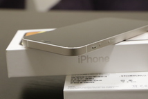 iPhone 12 64GB 白 ホワイト SIMロック解除済 MGHP3J/A アイフォン A2402 アップル スマホ 携帯 電話 アイフォーン Apple SIMフリー A14_画像8