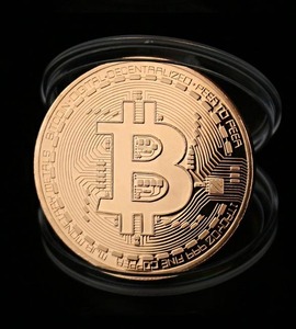 仮想通貨 Bitcoin ビットコイン 銅メッキ レプリカ銅貨 記念メダル ３枚セット
