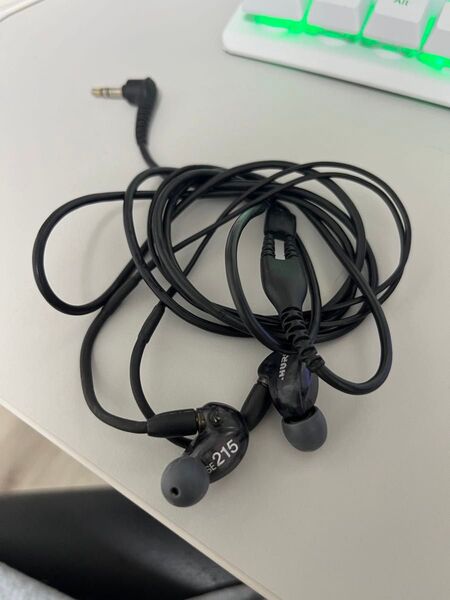SHURE se215