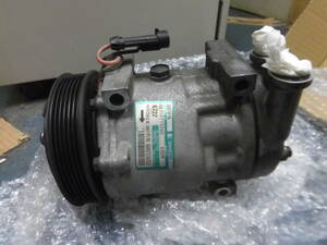  Alpha Romeo 156 { air conditioner compressor }2.0 selespeed 03M GH-932AXA