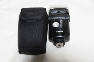 *Canon/ clip-on strobo /SPEED LITE 320EX/ power supply don`t enter / Junk / original soft case / original diffuser attached *