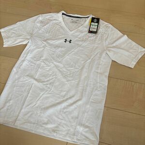 アンダーアーマー 半袖 スポーツ Tシャツ 半袖Tシャツ UNDER ARMOR メンズ L