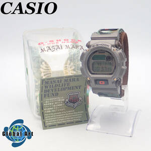 え04224【極美品】CASIO カシオ/G-SHOCK/マサイマラ/クオーツ/メンズ腕時計/グレー/DW-8800/箱付