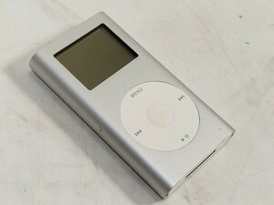 管理0951 Apple iPod mini A1051 シルバー GB不明 通電のみ ジャンク