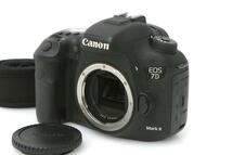 美品｜キヤノン EOS 7D Mark II ボディ CA01-H4114-2P2B Canon EFマウント デジタル一眼レフカメラ APS-C 中古_画像1