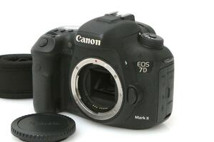 美品｜キヤノン EOS 7D Mark II ボディ CA01-H4114-2P2B Canon EFマウント デジタル一眼レフカメラ APS-C 中古