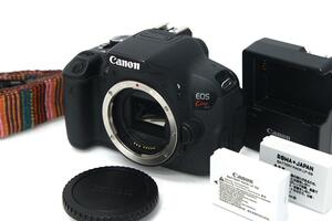 美品｜キヤノン EOS Kiss X6i ボディ CA01-M1522-2Q2A Canon AFデジタル一眼レフカメラ APS-C タッチパネル液晶